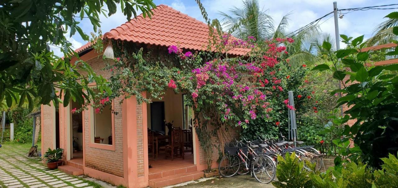 Anan Boutique Bungalows With Private Kitchen Дуонг-Донг Экстерьер фото