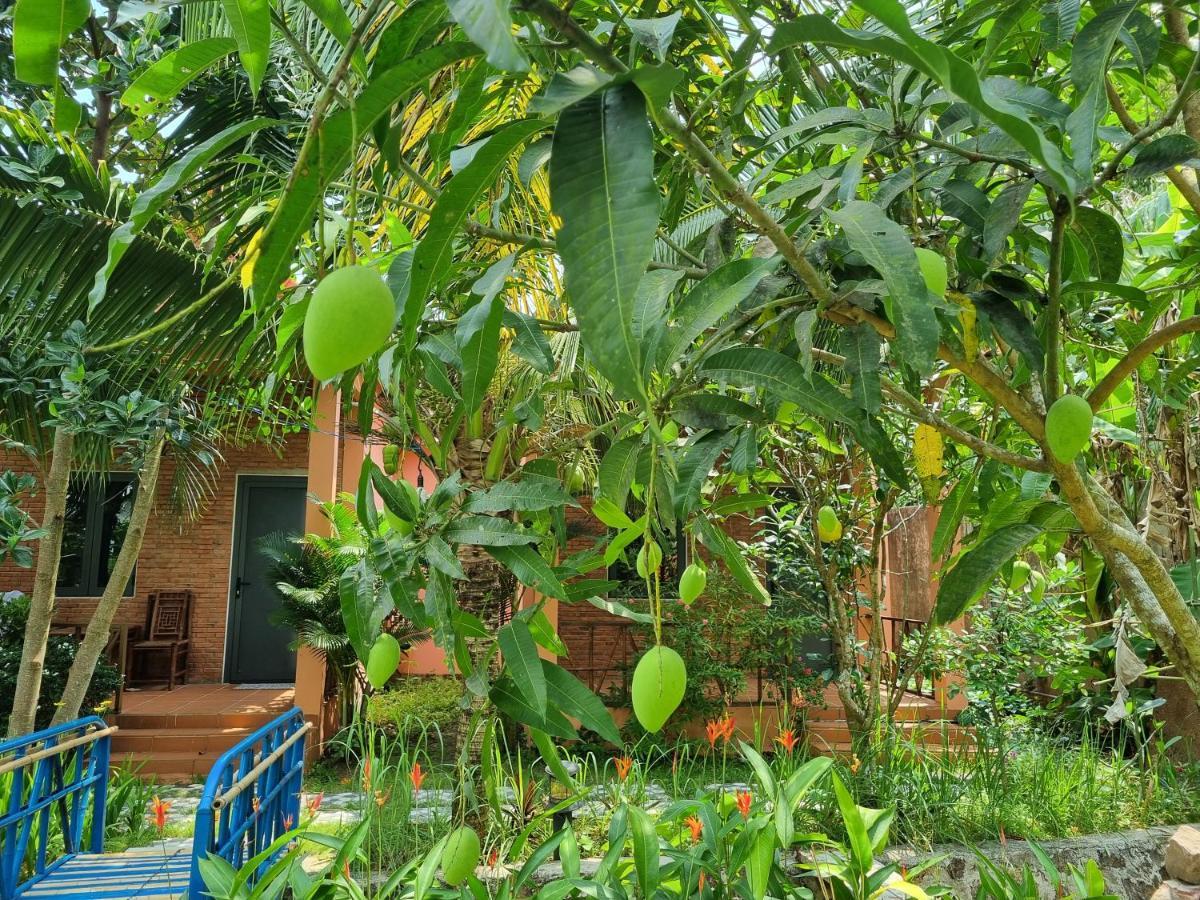 Anan Boutique Bungalows With Private Kitchen Дуонг-Донг Экстерьер фото