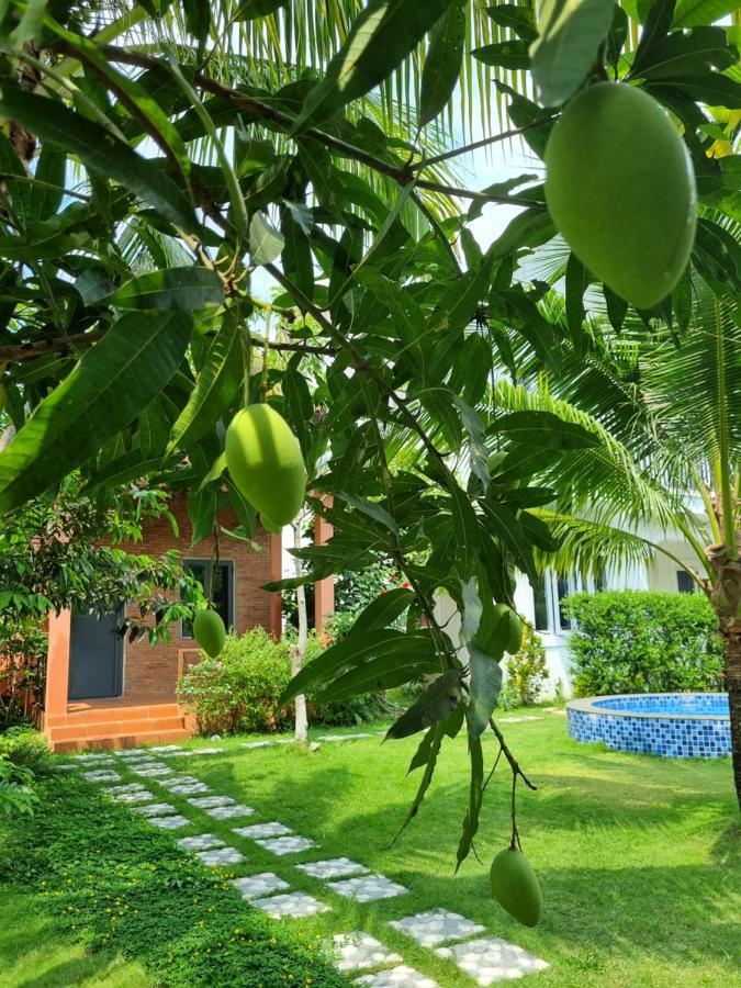 Anan Boutique Bungalows With Private Kitchen Дуонг-Донг Экстерьер фото